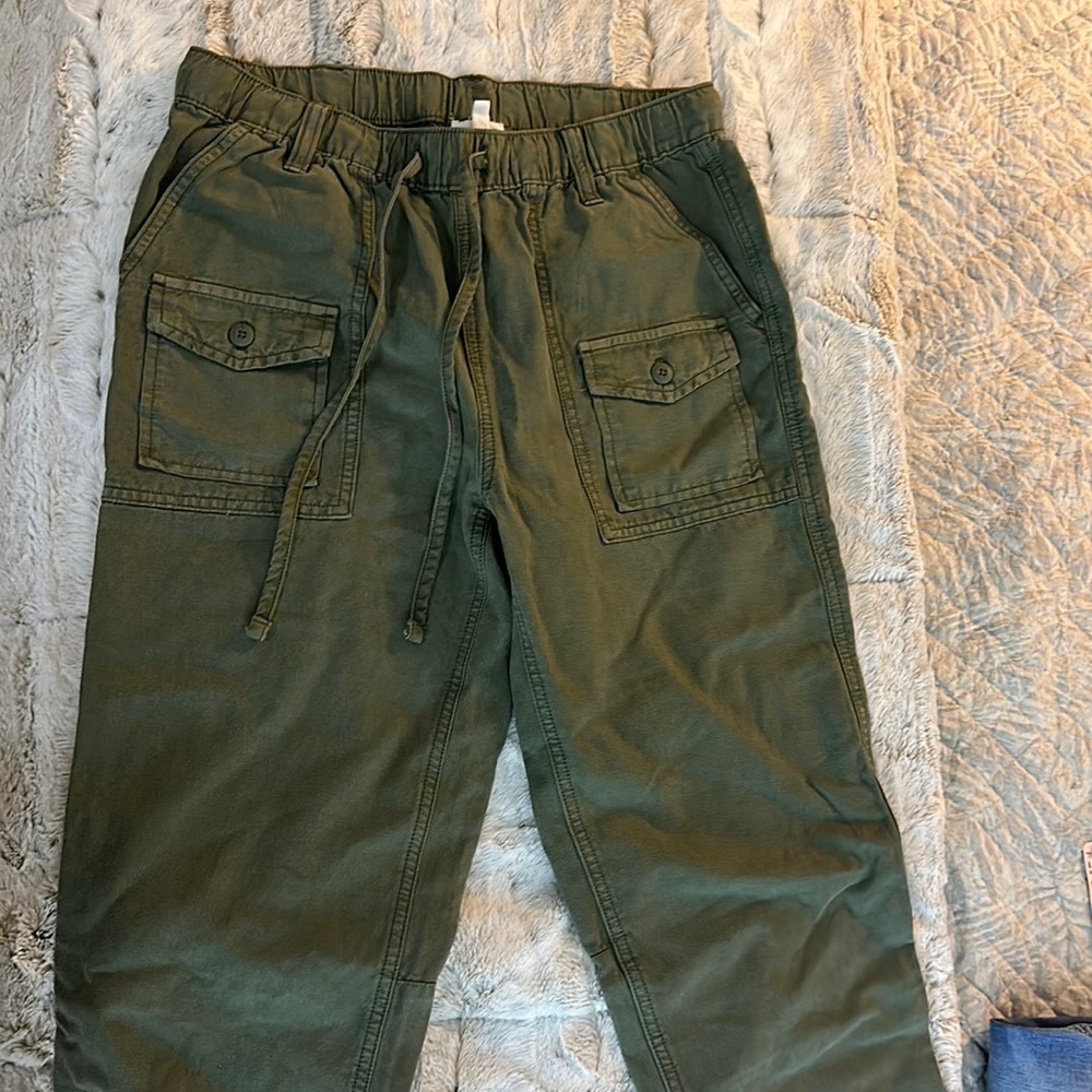 Green Aerie cargo jogger pants